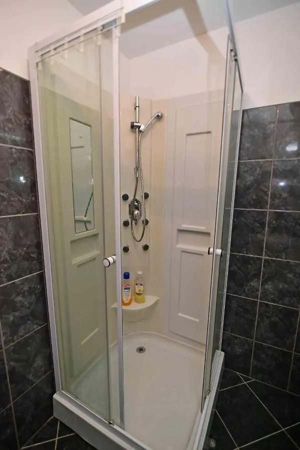 Apartment Apartmani Daka Donji Rukavac Croatia